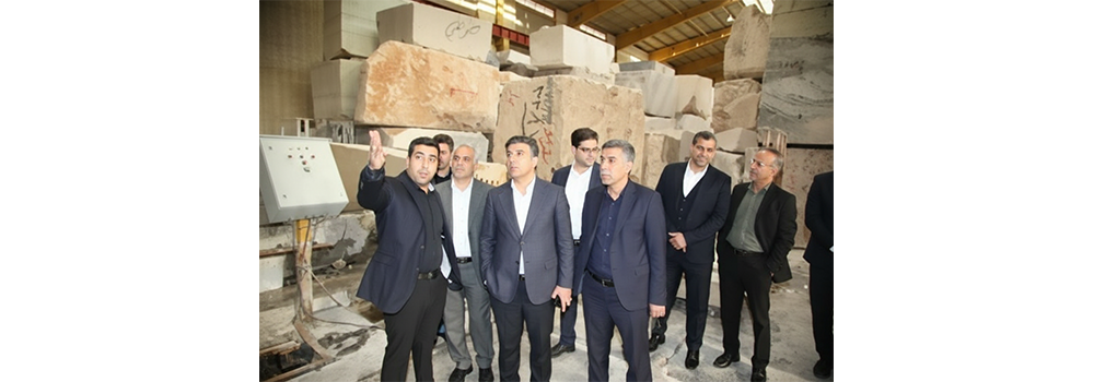 پیگیری میدانی موانع تولید در شهرک صنعتی شمس آباد